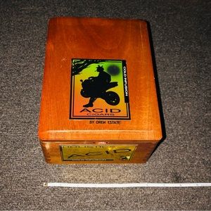 Cigar box